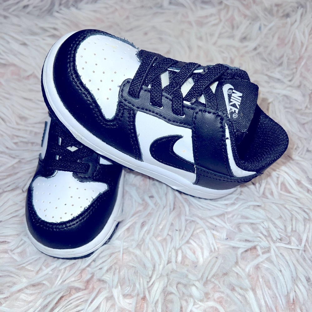 Nike Dunk Low Black Size 6